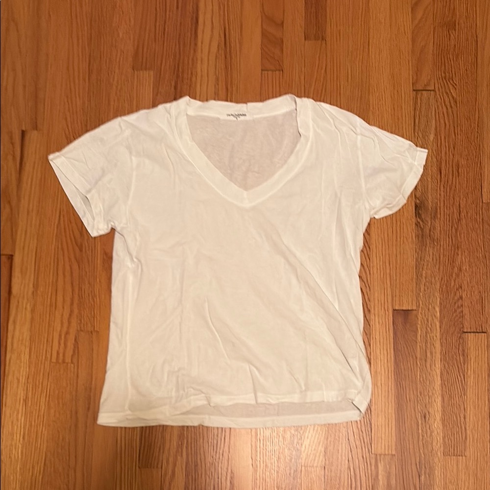 Perfect White Tee Hendrix tee